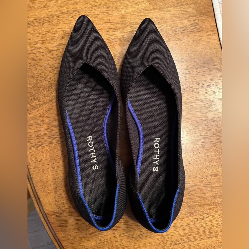Black Pointed Toe Rothys